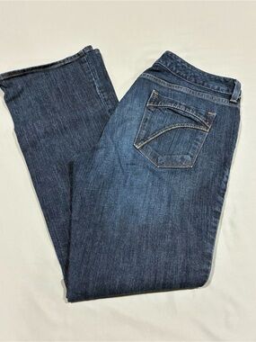 Eddie Bauer Jeans Curvy Boot Cut Size 10R Classic Denim 30" Inseam